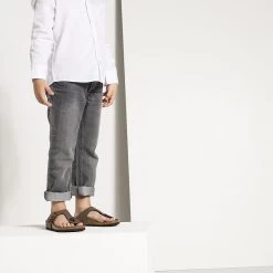 Birkenstock Gizeh Birko-Flor Nubuck Mocha -New Shoe Shop 1002362 f look b